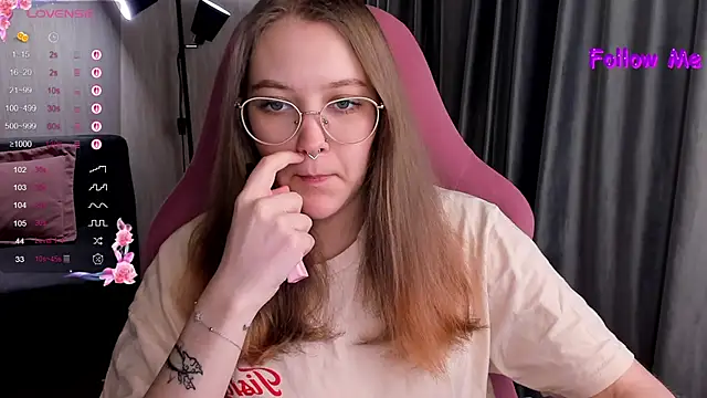 bunny bubble online show from October 23, 11:14 pm