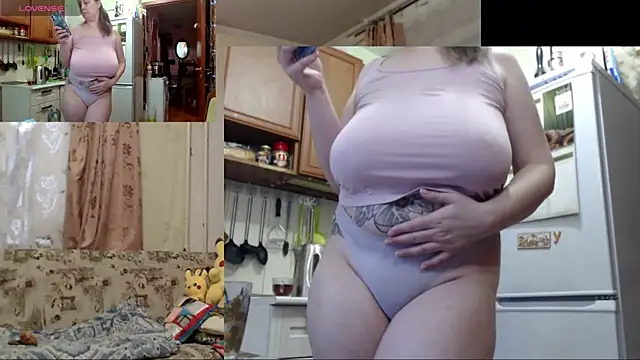 Snapshot of Sakura_Green chatting on October 12, 1:43 pm Sakura Green online show from October 12, 1:43 pm