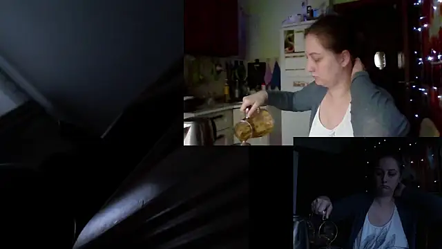 Snapshot of Sakura_Green chatting on October 21, 5:08 am Sakura Green online show from October 21, 5:08 am