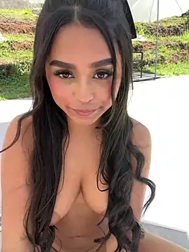 Juli Walker online show from January 17, 5:51 pm