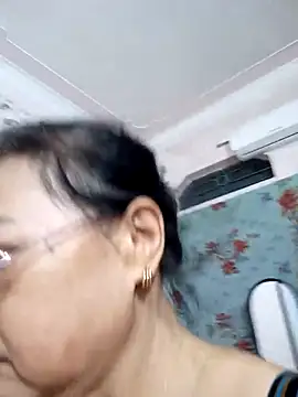 Hotestlove online show from October 17, 10:51 am