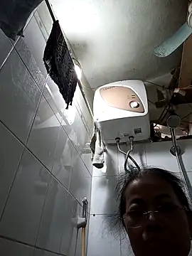 Hotestlove online show from December 22, 2:30 am