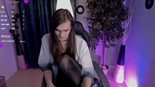 Will Will  online show from February 21, 6:47 am