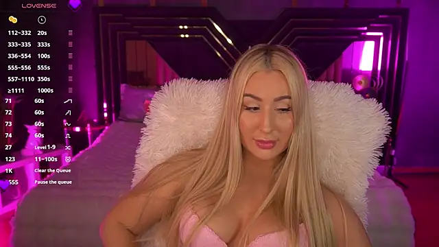 LiaBrazzerr online show from December 17, 3:29 pm