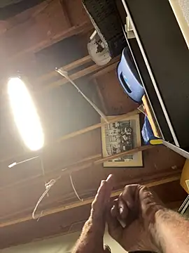 Crackkers online show from July 7, 9:02 am