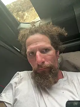 Crackkers online show from July 29, 1:53 pm