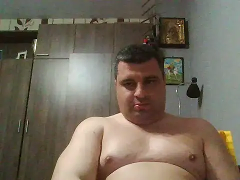 Snapshot of tochnia_pichaga chatting on April 21, 8:20 am tochnia pichaga online show from April 21, 8:20 am
