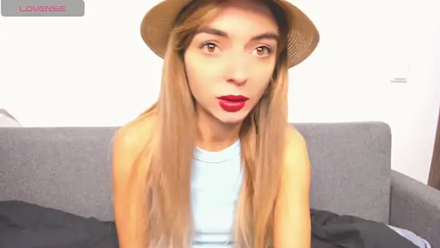  ellen meow  online show from December 6, 8:26 am