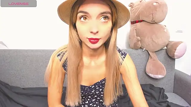  ellen meow  online show from December 8, 5:33 pm