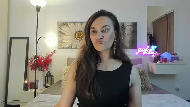 Snapshot of JoyCasidy chatting on November 5, 2:28 pm JoyCasidy online show from November 5, 2:28 pm