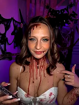 emma4xxx online show from October 28, 8:11 pm