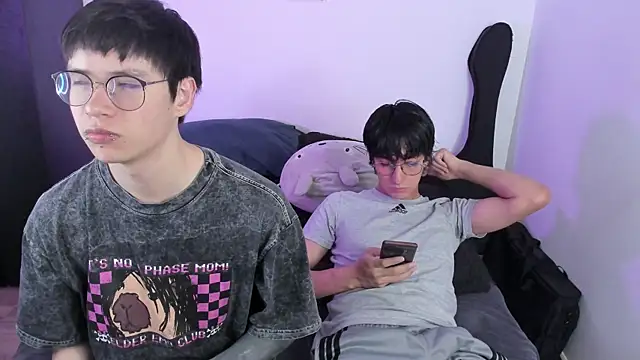 Aventure Twinks online show from January 5, 10:57 pm