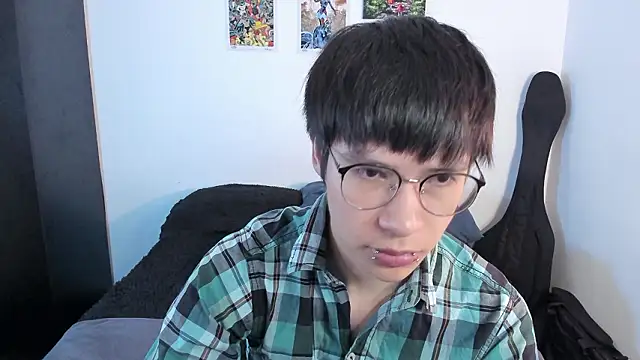 Aventure Twinks online show from February 8, 3:43 am