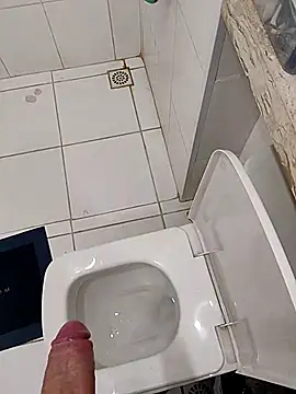 Felipe310597 online show from February 19, 10:42 pm