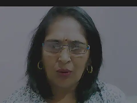 Snapshot of sexy69hotmum chatting on February 25, 7:14 pm sexy69hotmum online show from February 25, 7:14 pm