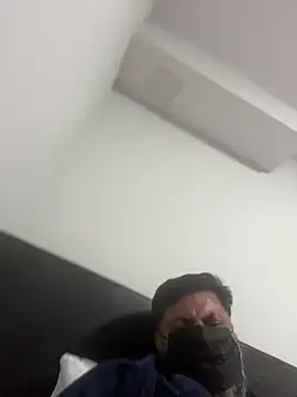 Snapshot of drain-my-balls chatting on February 9, 4:44 pm drain-my-balls online show from February 9, 4:44 pm