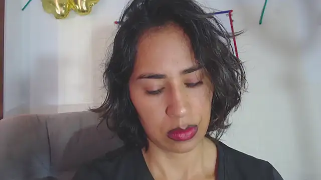 fantasty nylon online show from October 8, 2:25 pm