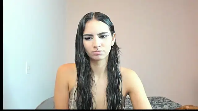 nina pons online show from January 9, 9:38 pm