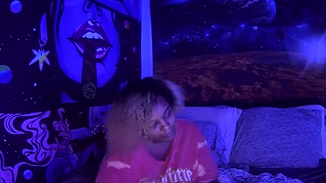 AutumnHart online show from December 15, 8:36 pm