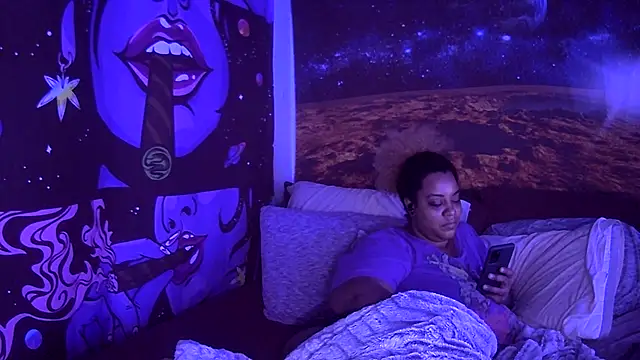 AutumnHart online show from December 18, 8:36 pm