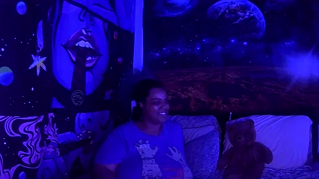 AutumnHart online show from January 8, 2:25 am