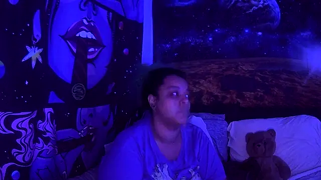 AutumnHart online show from January 8, 3:50 pm