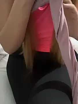 Snapshot of Isabellafantazy chatting on February 28, 4:42 pm Isabellafantazy online show from February 28, 4:42 pm