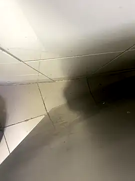 SLhotman online show from September 10, 9:53 am