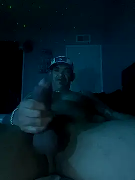 Snapshot of RoodoggXL chatting on October 24, 1:46 am RoodoggXL online show from October 24, 1:46 am