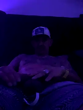 Snapshot of RoodoggXL chatting on November 8, 3:07 am RoodoggXL online show from November 8, 3:07 am