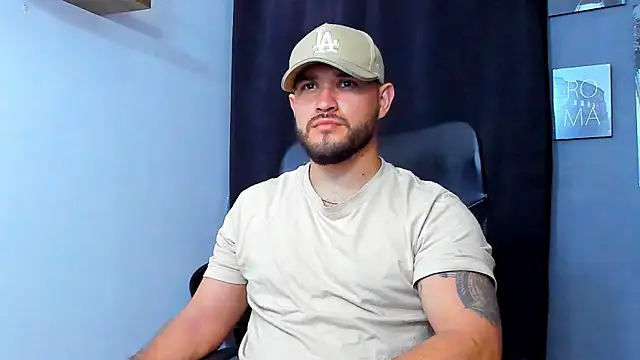 AndrewDiaz online show from December 1, 3:55 am