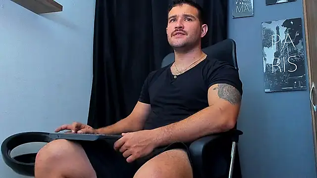 AndrewDiaz online show from July 23, 6:55 am