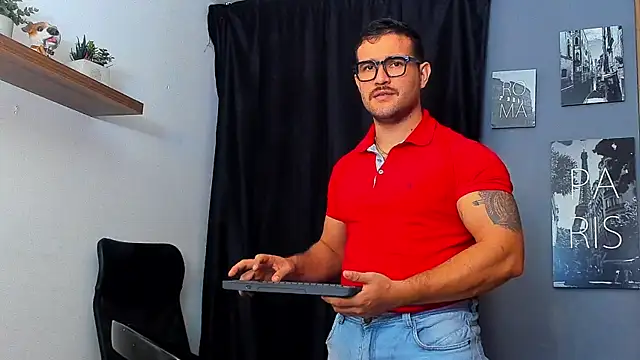 AndrewDiaz online show from July 24, 6:55 am