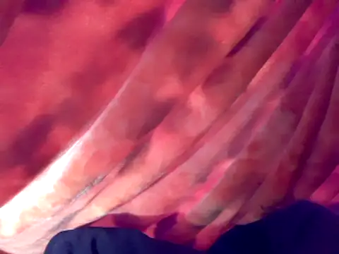 SmokeShow686 online show from December 17, 4:21 pm