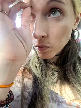 SmokeShow686 online show from March 2, 9:01 pm