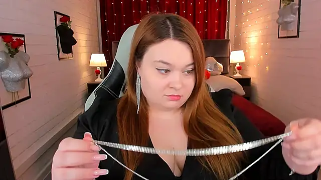 KimberlyMaran online show from March 11, 9:13 am