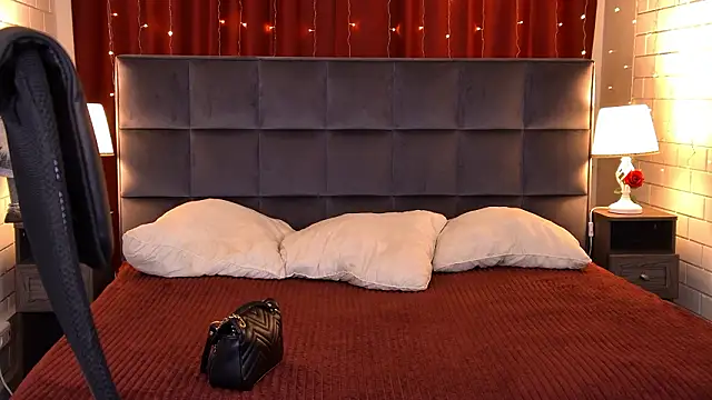 KimberlyMaran online show from February 14, 6:04 pm