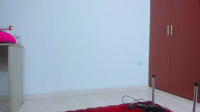 Snapshot of tatiana_big_ass_boobs chatting on February 5, 12:38 pm tatiana big ass boobs online show from February 5, 12:38 pm