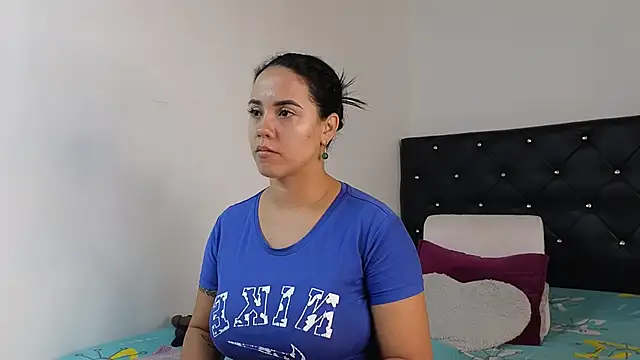 Snapshot of tatiana_big_ass_boobs chatting on November 14, 5:00 pm tatiana big ass boobs online show from November 14, 5:00 pm