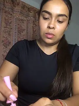 JuanaSimons online show from May 6, 2:19 am