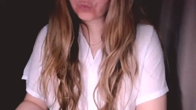 fiona cute 2 online show from March 2, 7:54 pm