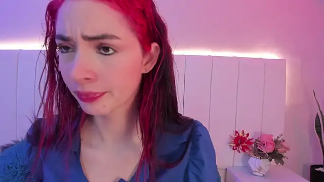 CAMILLEN PETTID online show from November 5, 10:21 pm