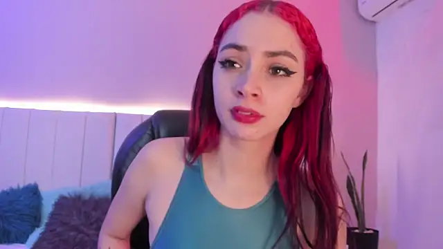 CAMILLEN PETTID online show from November 6, 11:37 pm