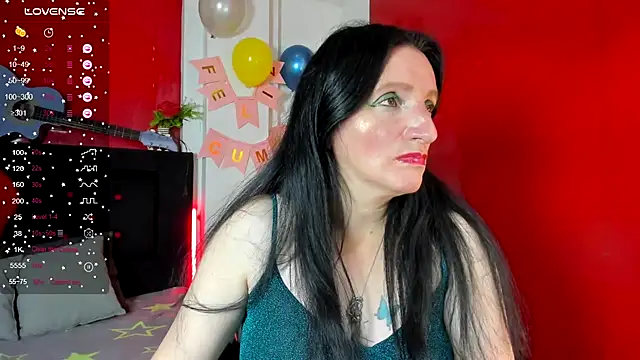 Snapshot of Andrefoxx_ chatting on October 9, 4:10 am Andrefoxx online show from October 9, 4:10 am