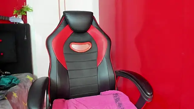 Snapshot of Andrefoxx_ chatting on October 26, 4:02 pm Andrefoxx online show from October 26, 4:02 pm