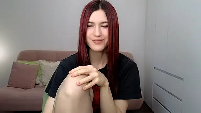 AliciaNewell online show from October 15, 9:09 am