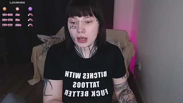 tradishka online show from March 22, 7:39 pm