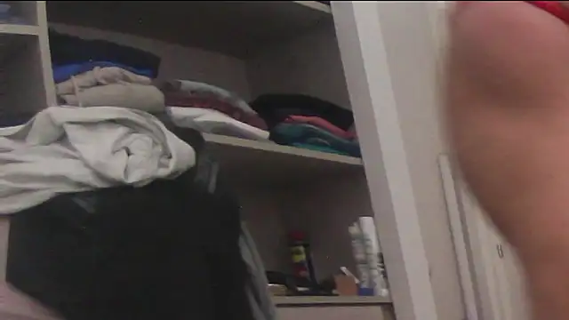 Snapshot of parejamlga58 chatting on May 14, 1:29 pm parejamlga58 online show from May 14, 1:29 pm