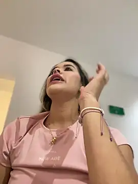 Snapshot of Emilia_Bakerr chatting on January 14, 6:38 pm Emilia Bakerr online show from January 14, 6:38 pm