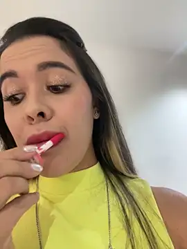 Snapshot of Emilia_Bakerr chatting on January 28, 6:17 pm Emilia Bakerr online show from January 28, 6:17 pm